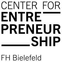 Das Logo des CfE: Der Schriftzug Center for Entrepreneur FH Bielefeld